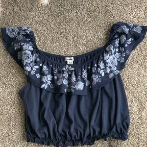 Off the Shoulder Crop top